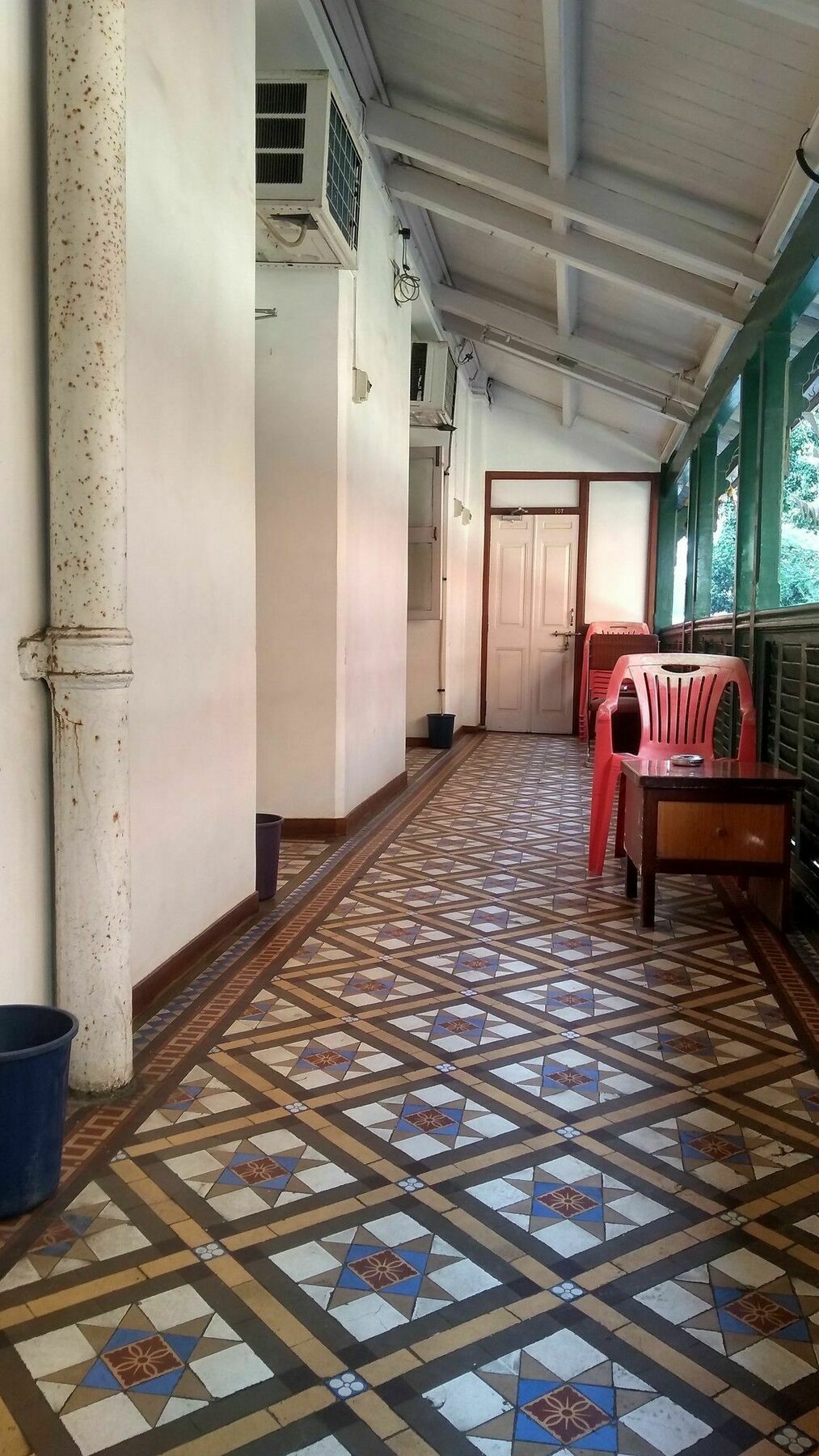 Carlton Hotel Mumbai - Behind Taj Mahal Palace Colaba Bombaim Exterior foto